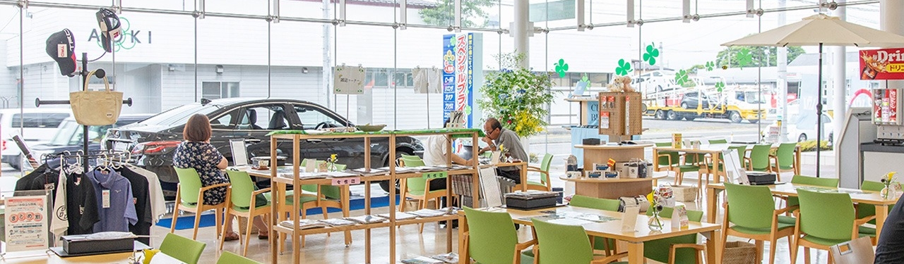 郡山富久山店 店内