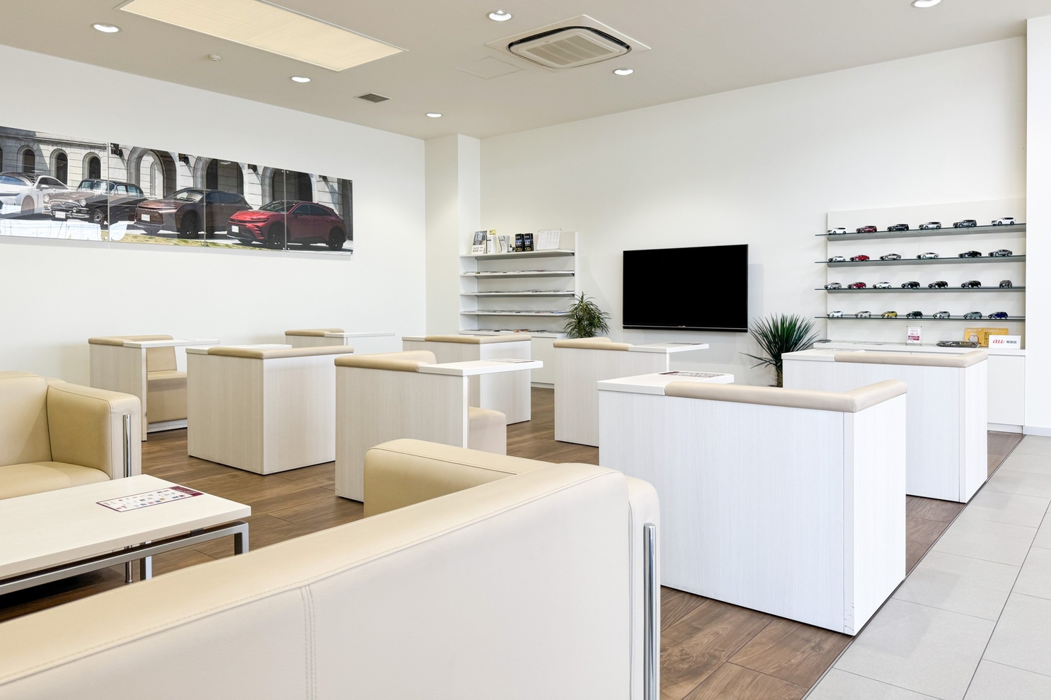 35_待合スペース_2506