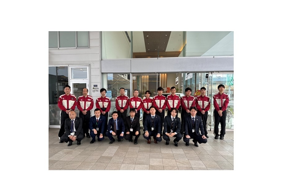 春日部店　集合