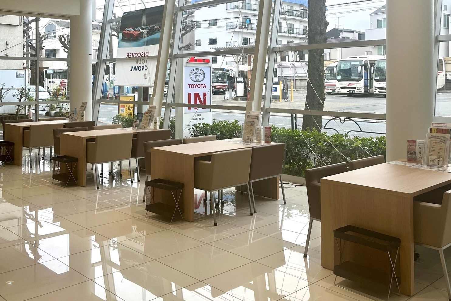 ショールーム