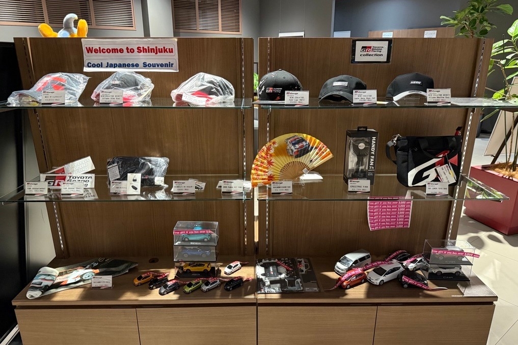 東新宿店_GRグッズ