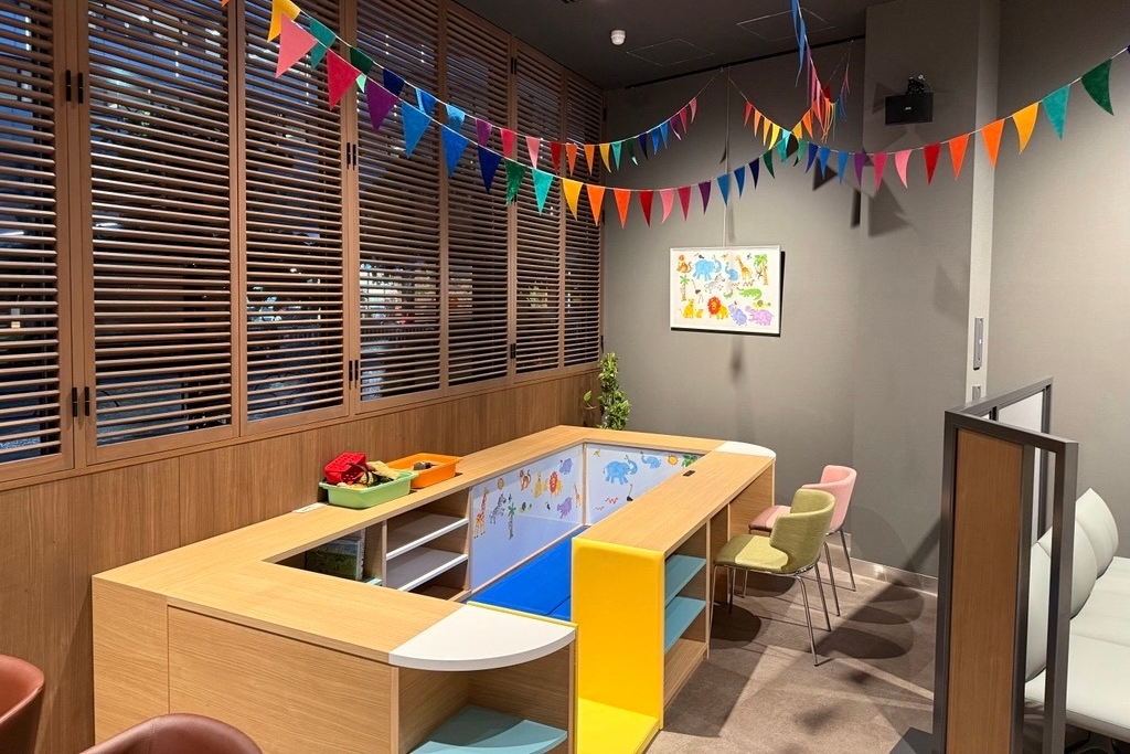 東新宿店_キッズコーナー