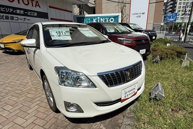 一之江店中古車プレミオ