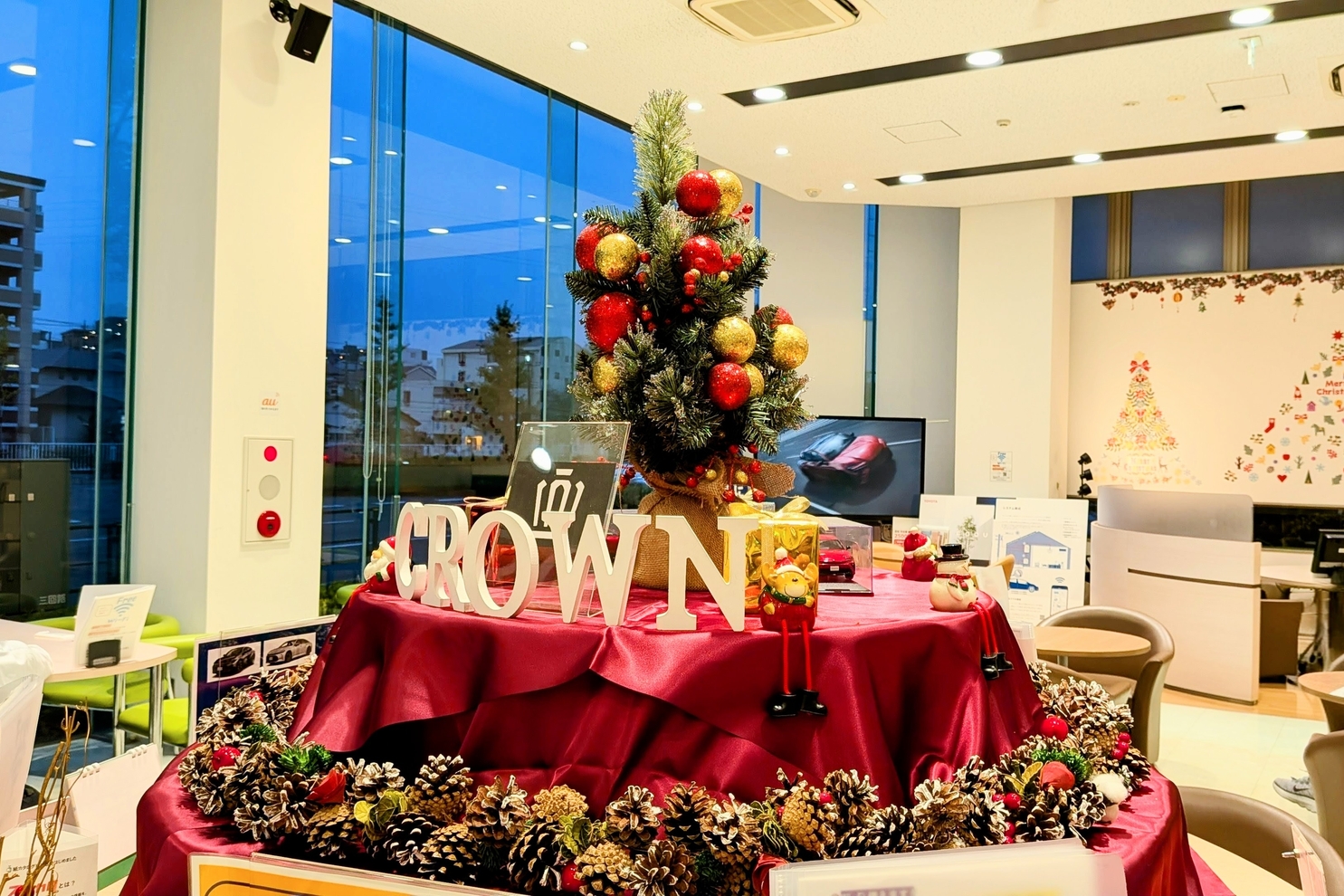 中央丸テーブルクリスマス装飾４：冬装飾９