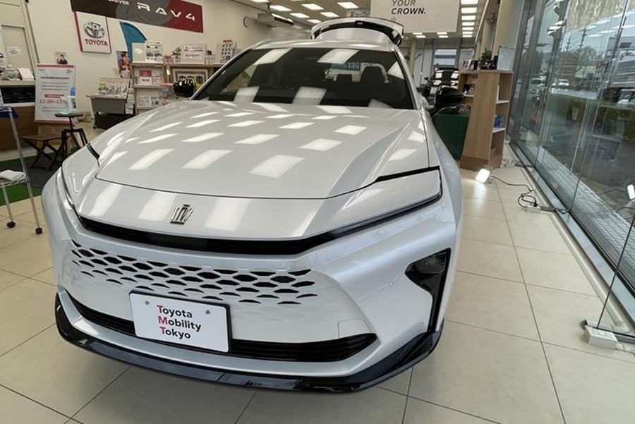 ショールーム展示車