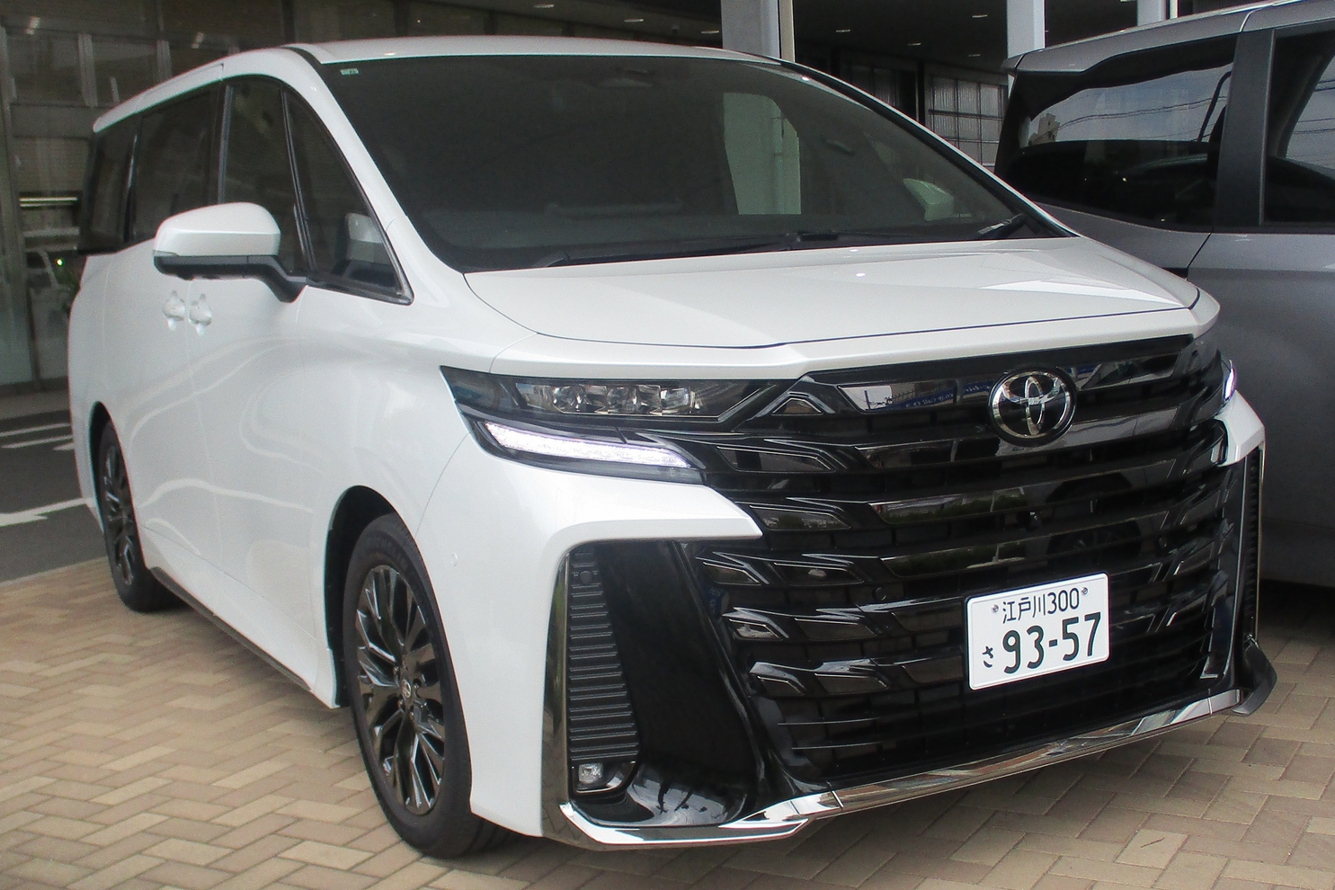 試乗車＿ヴェルファイア