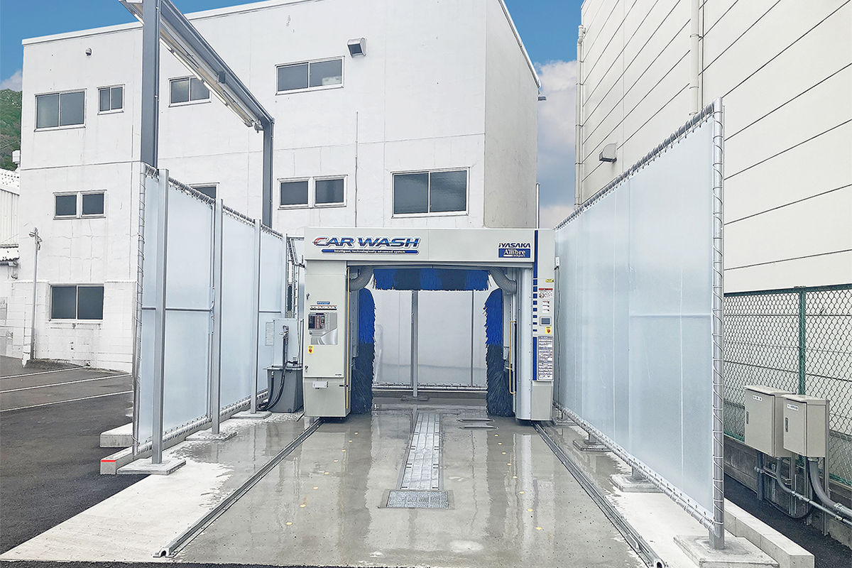 横須賀久里浜店_洗車機