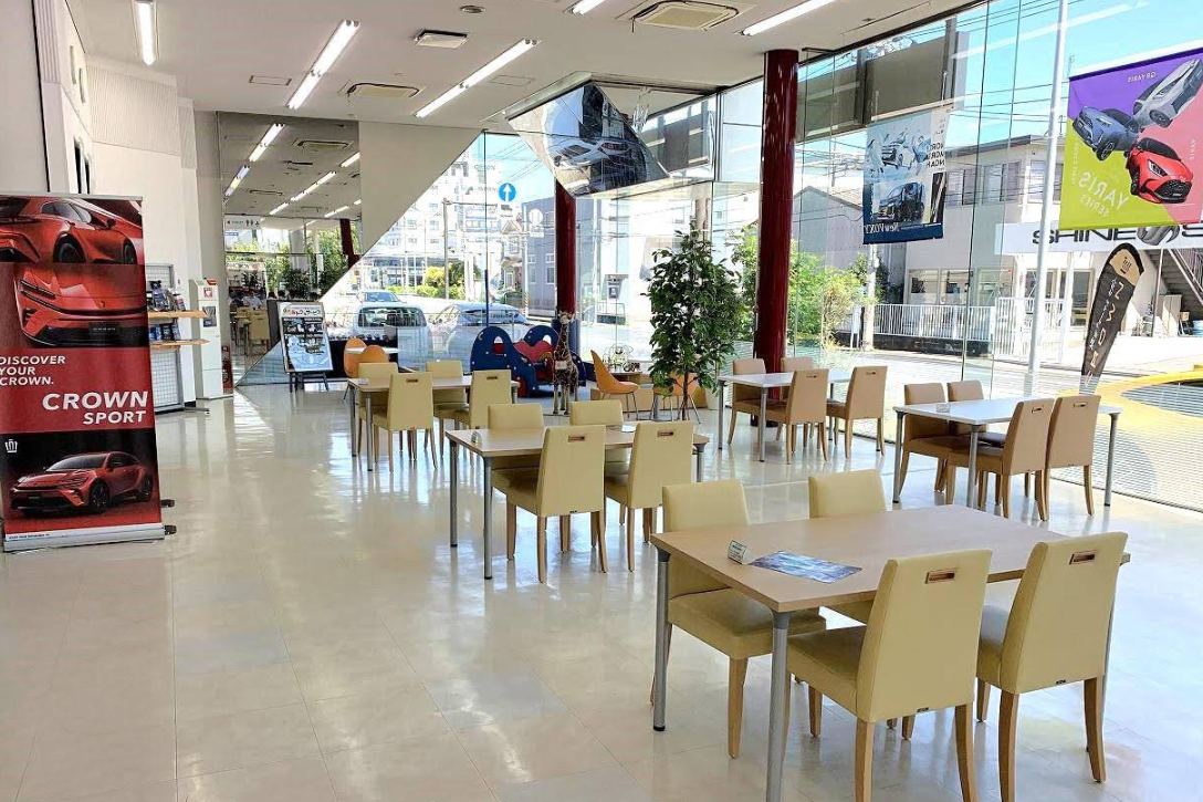池辺店　ショールーム3