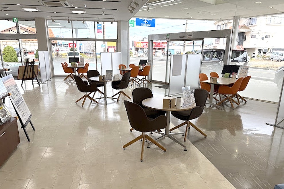 202503_店内2