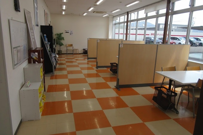 U-焼津_店内2