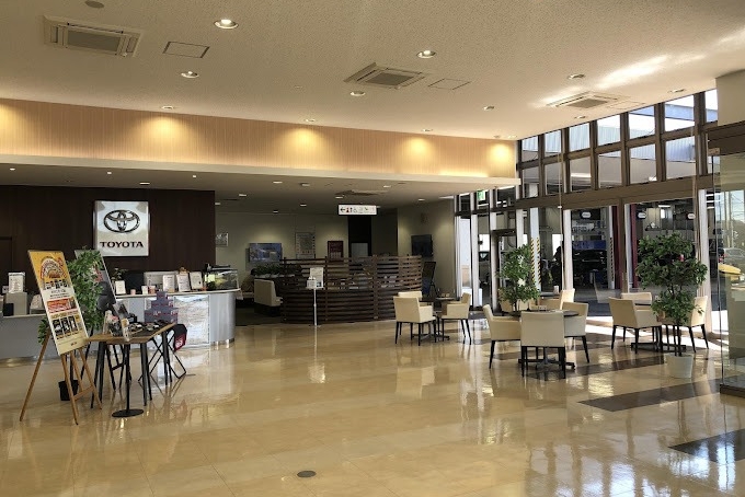 志都呂東_店内