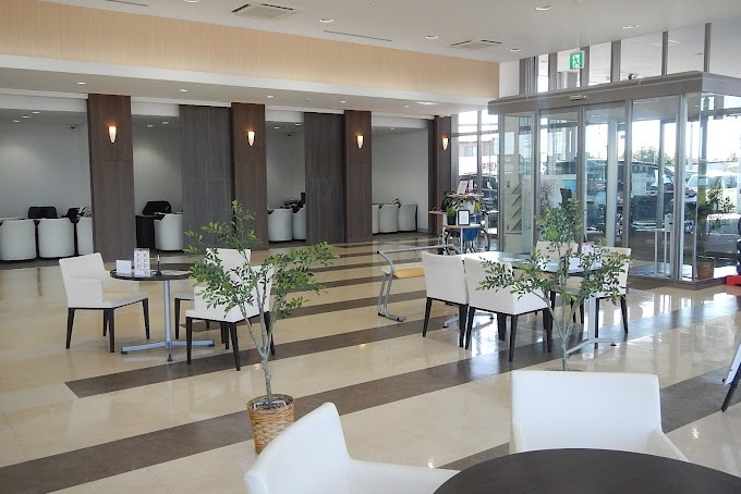 浜北インター店内