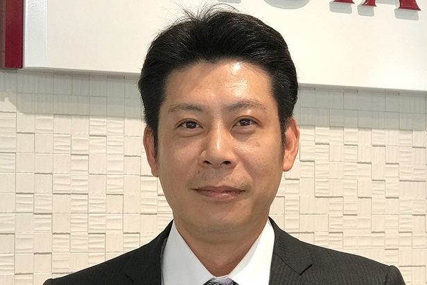 宝塚店 スタッフ紹介 兵庫トヨタ自動車株式会社 トヨタ自動車webサイト 宝塚店 スタッフ紹介 兵庫トヨタ自動車株式会社 トヨタ自動車webサイト