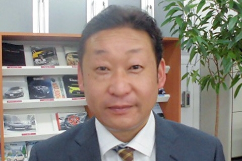 三田店 スタッフ紹介 兵庫トヨタ自動車株式会社 トヨタ自動車webサイト