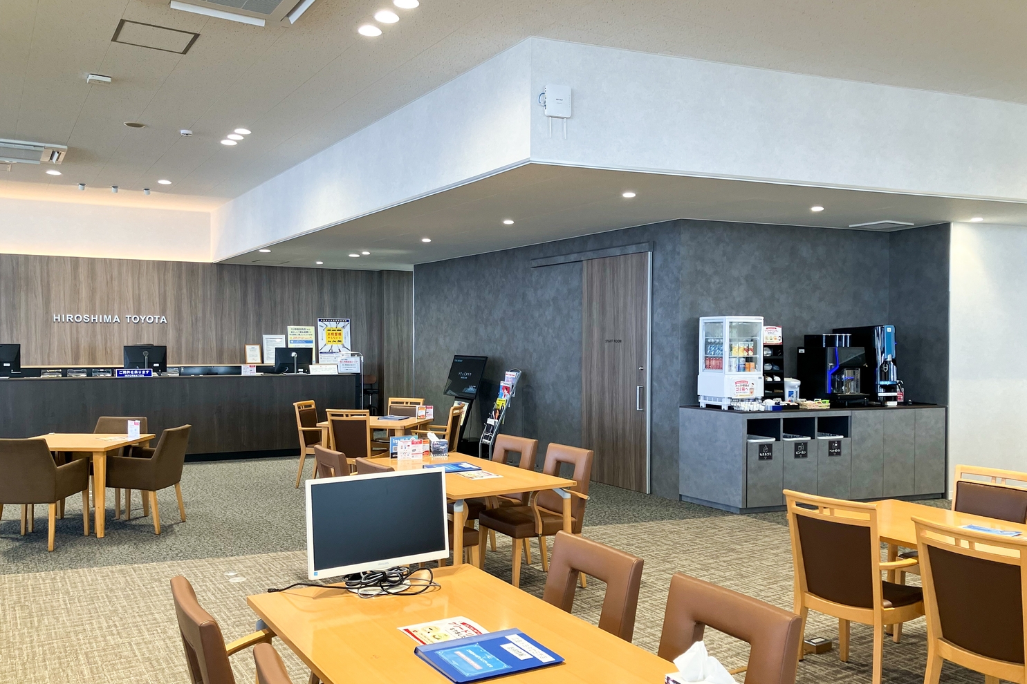 廿日市店　店内