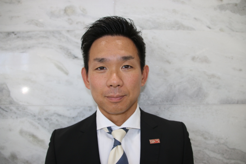 次郎丸店 スタッフ紹介 福岡トヨタ自動車株式会社  トヨタ自動車WEBサイト