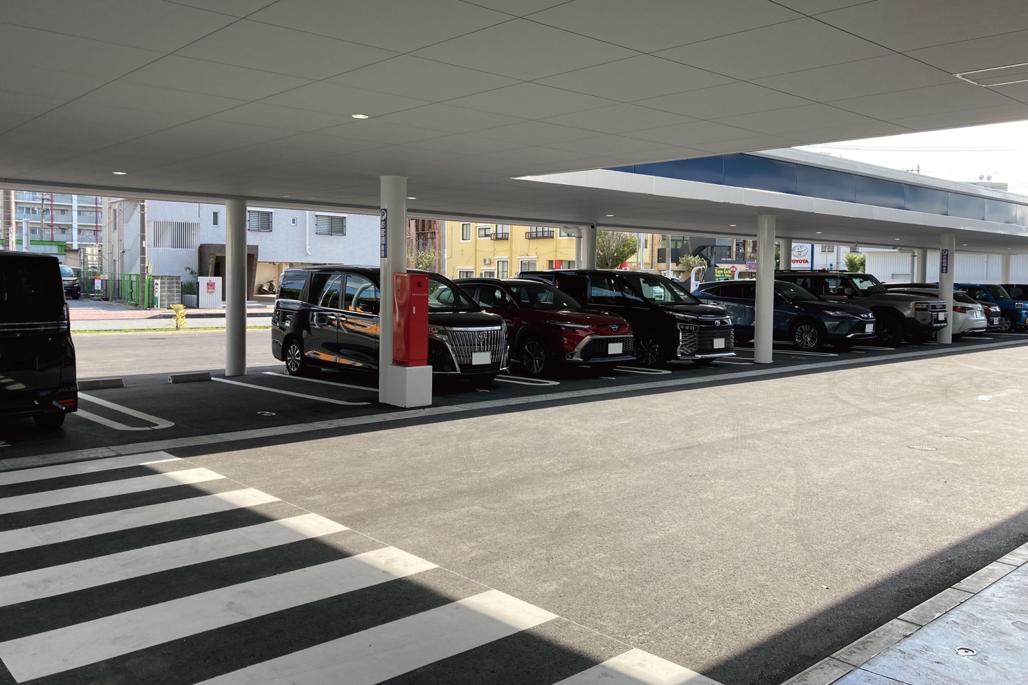 美浜店　駐車場