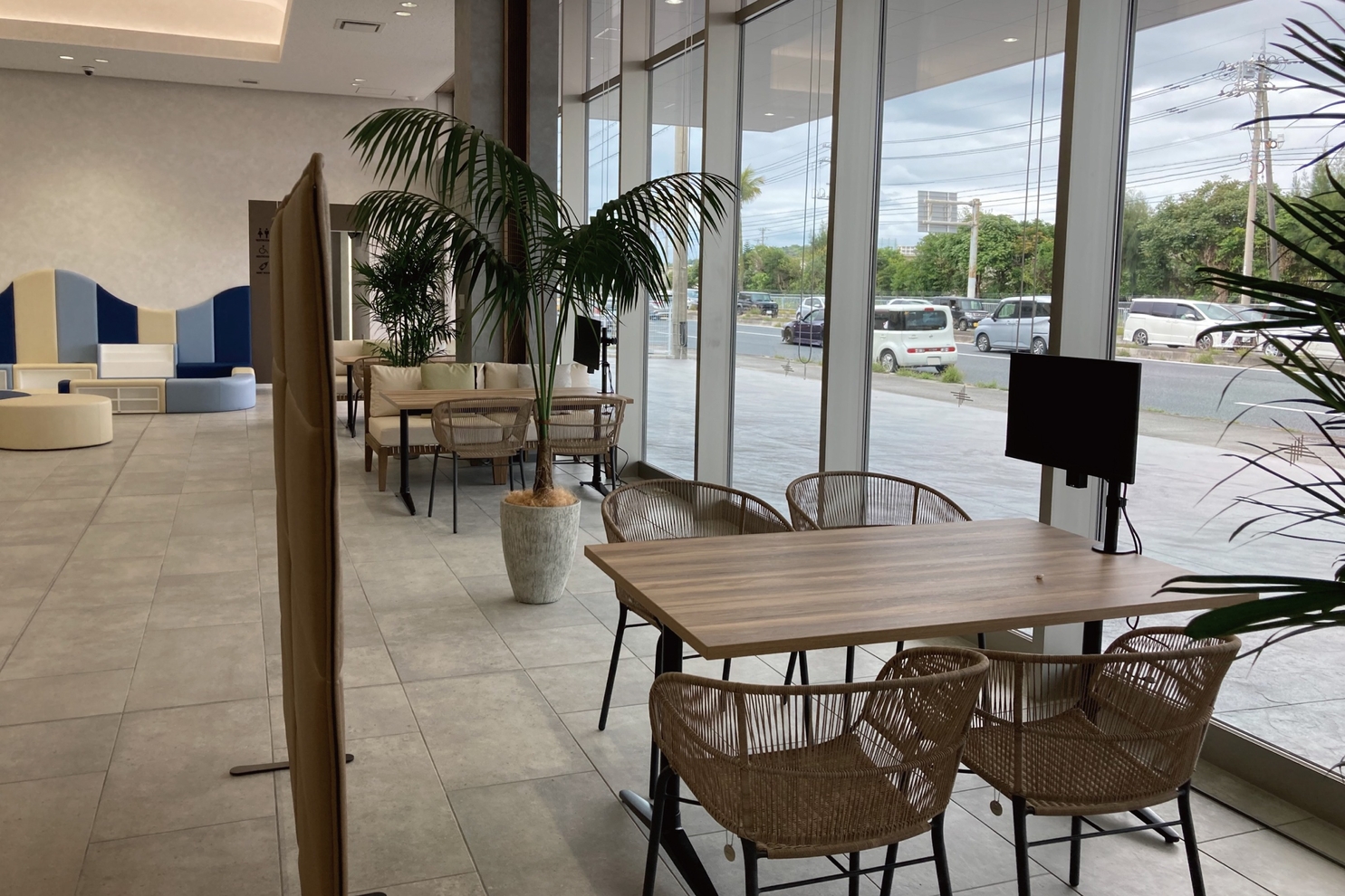 美浜店　商談席②