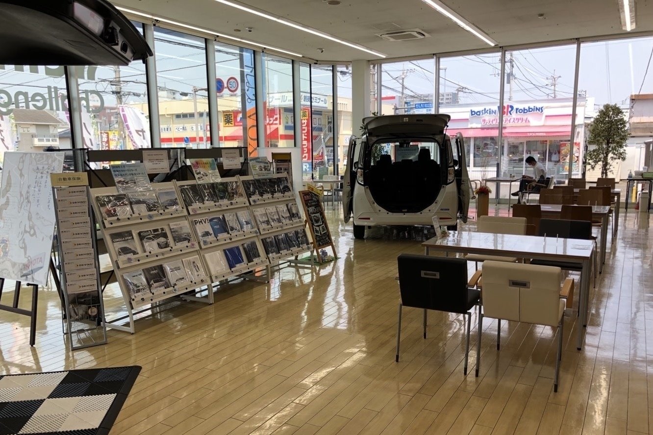 湘南台中央店_店舗内観2