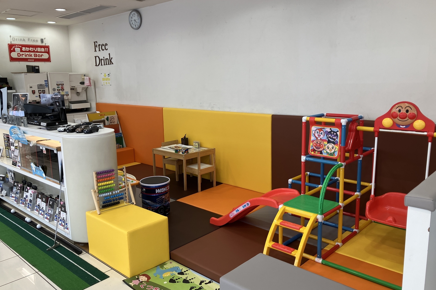 2025_交野店店舗内キッズコーナー
