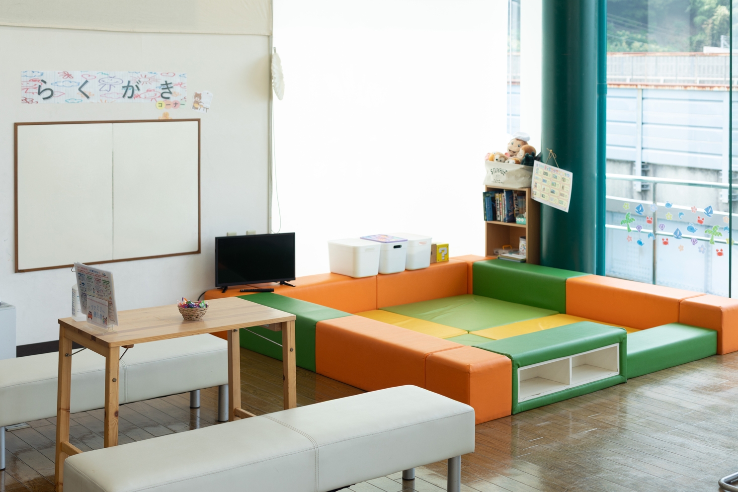 八木店　キッズコーナー