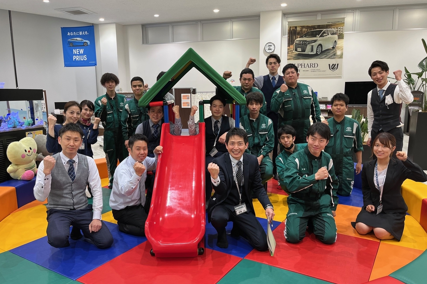 スライド⑤流通Ｃ　集合写真