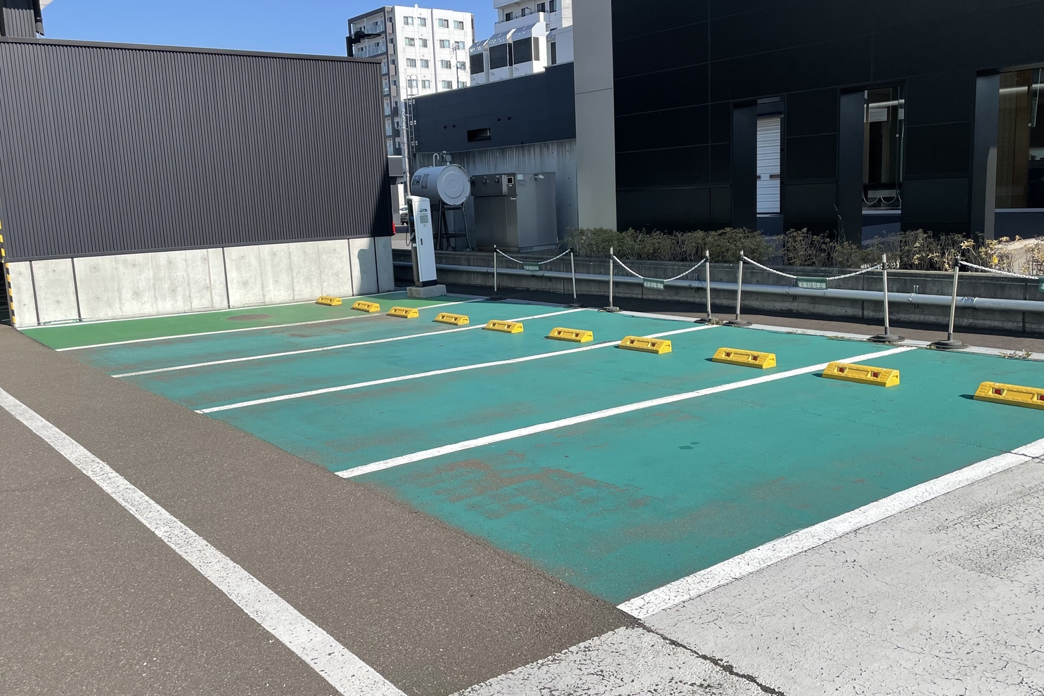 アンビシャス月寒