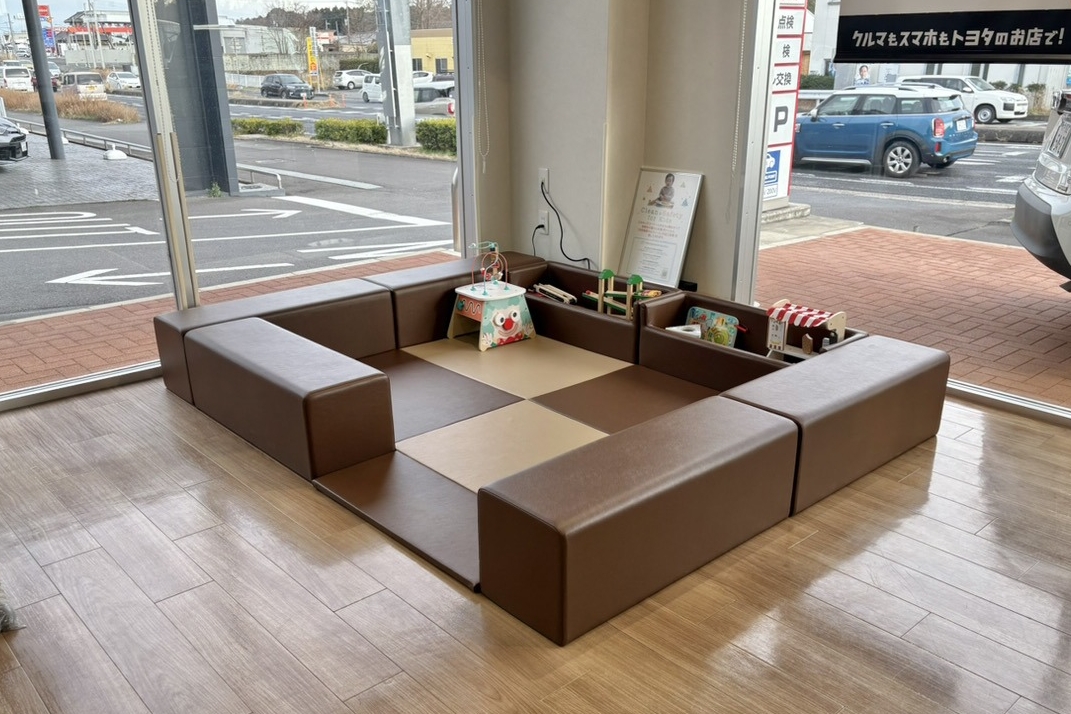 水戸インター店キッズコーナー1