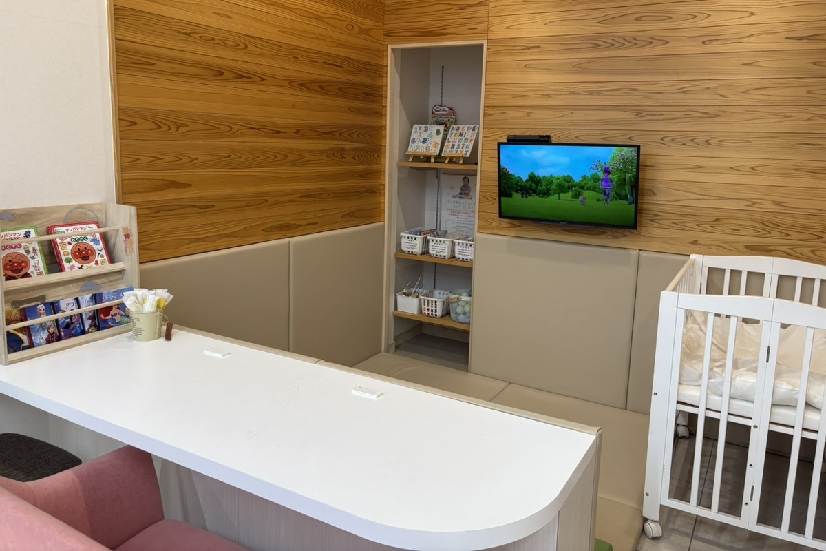 友部店キッズコーナー2