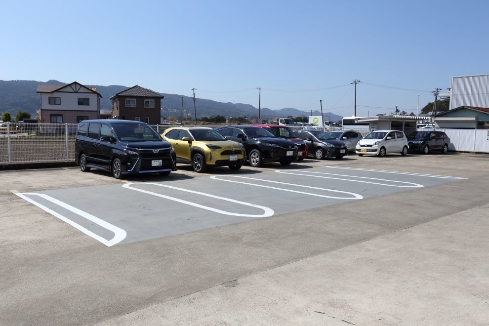 鴨川店,お客様駐車場