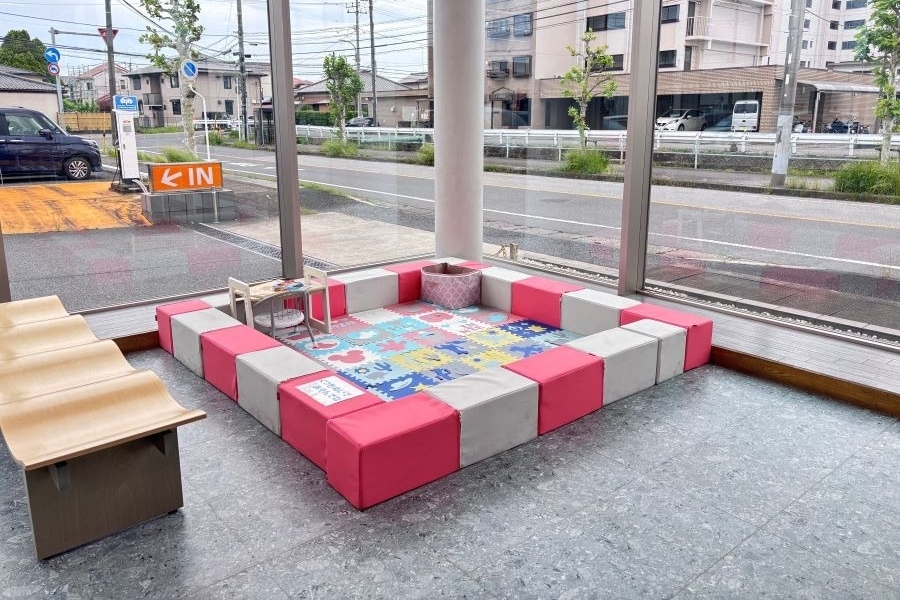 250601_八幡店,キッズコーナー