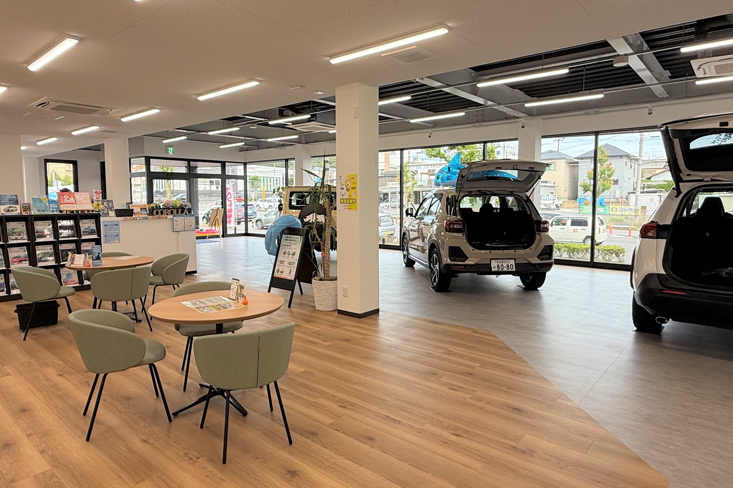 ⑦248上地_店内3