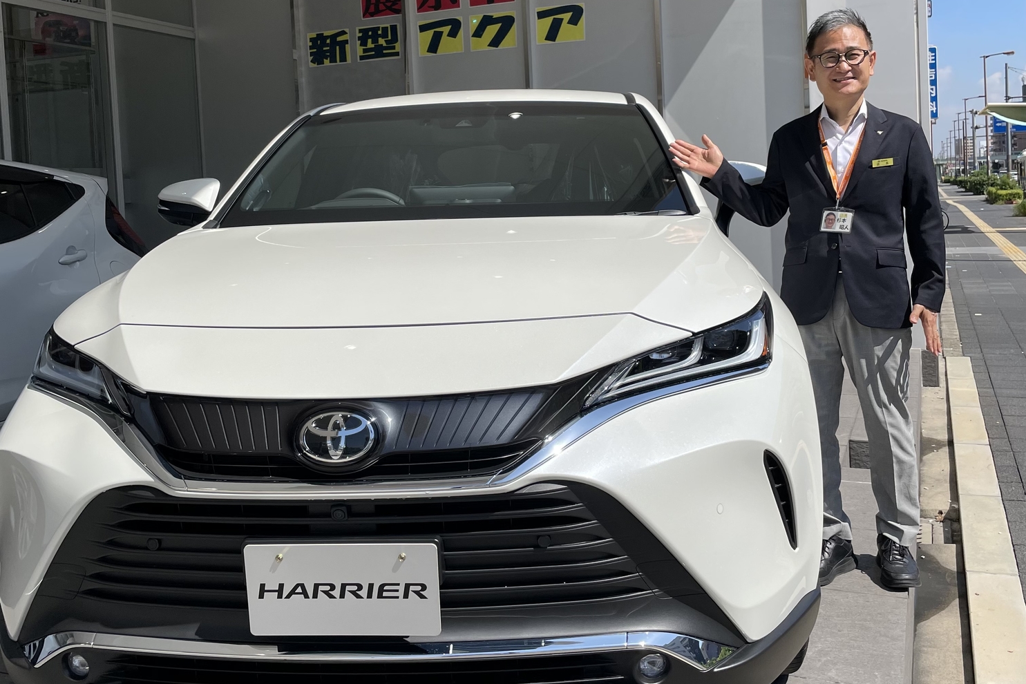 住之江店 スタッフ紹介 トヨタカローラ南海株式会社  トヨタ自動車WEB 