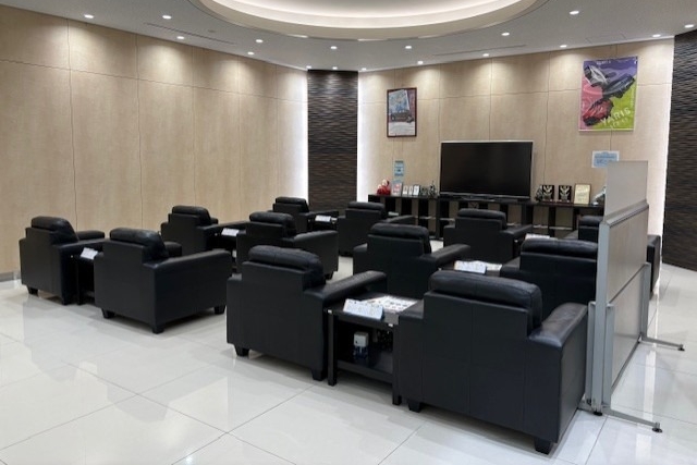 20251101 ラウンジ_南港プラザ