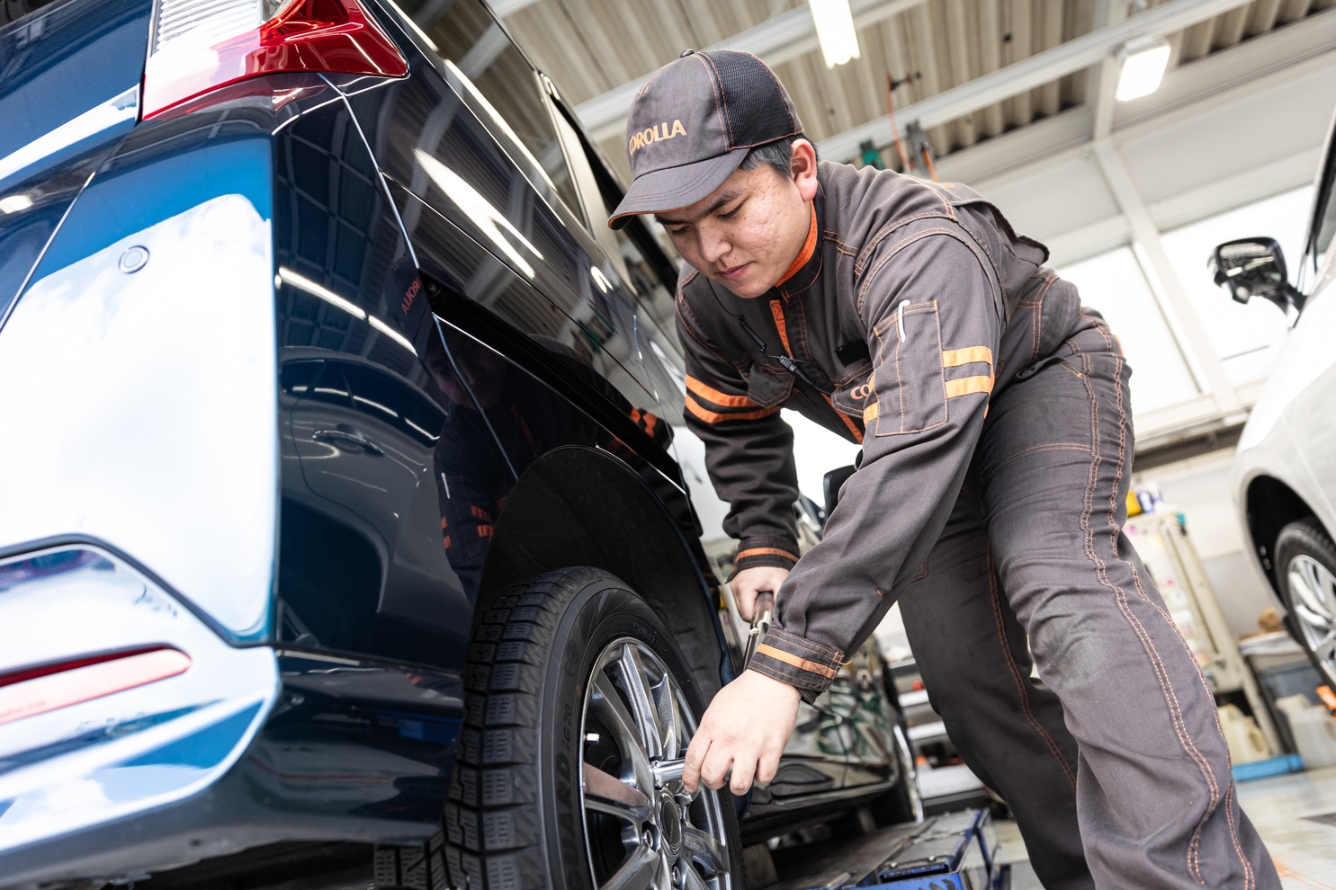 15鈴蘭台店スタッフ働く風景写真 (7)