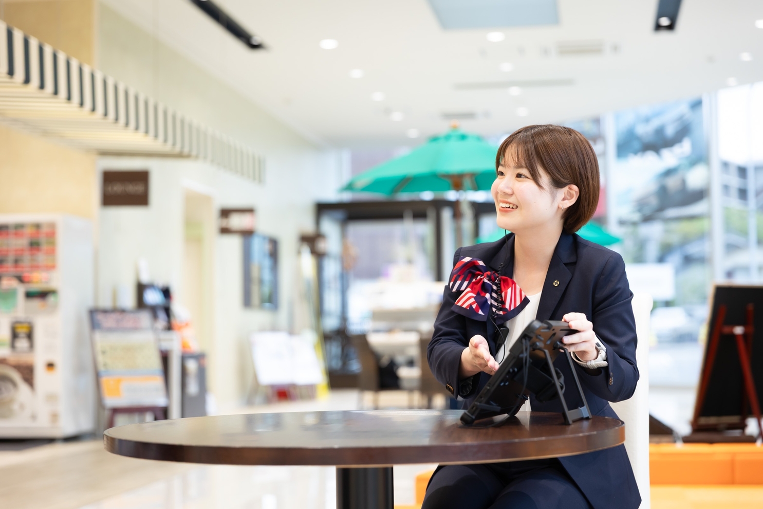 11神戸北センター店スタッフ働く風景写真 (9)