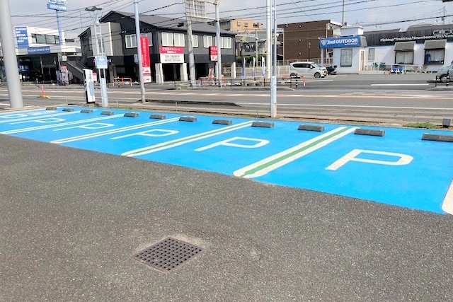 船橋宮本店_駐車場