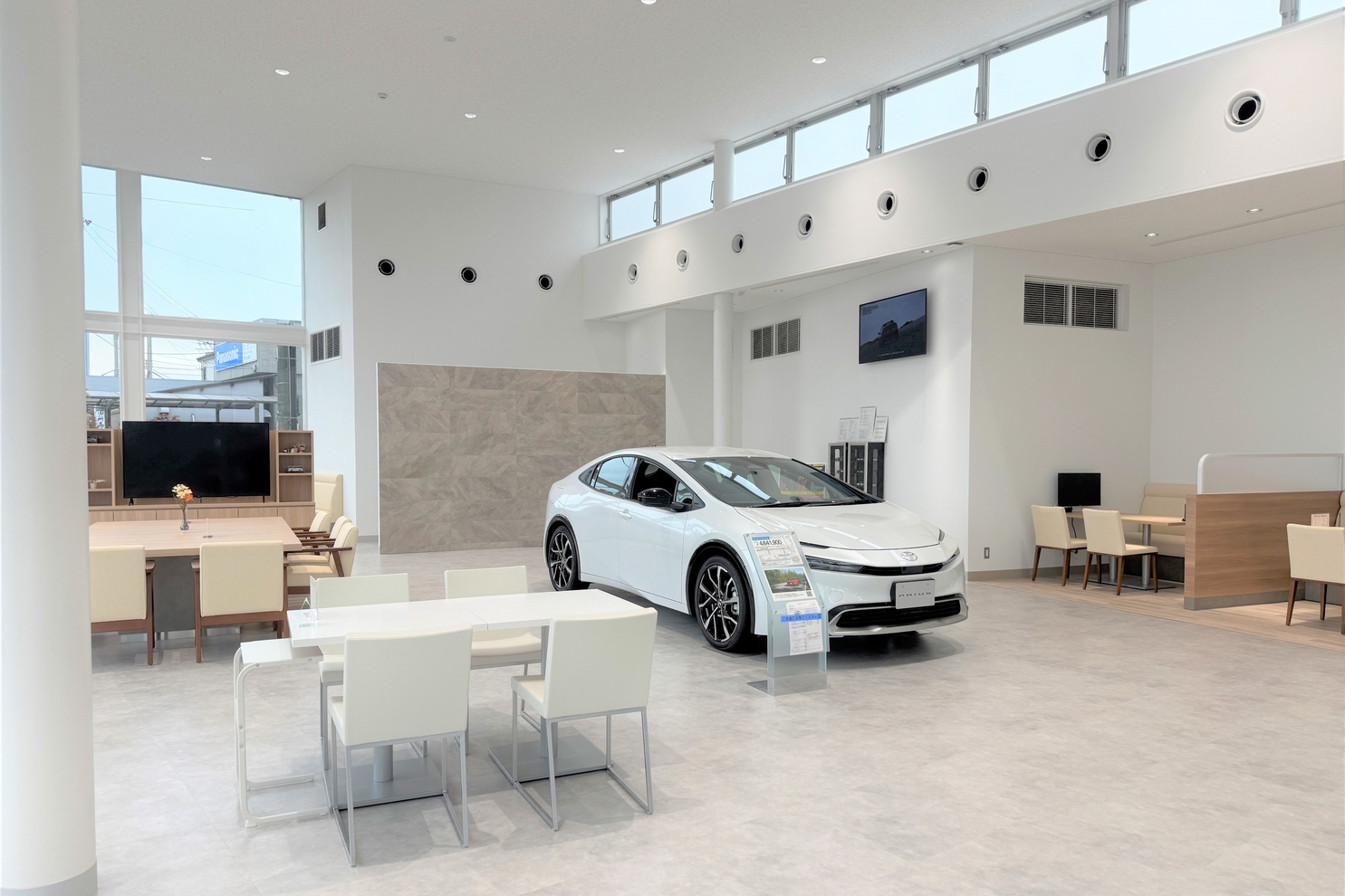 ネッツ,トヨタ,千葉,ネッツ千葉,松戸,六実,松戸六実,ショールーム,店,展示