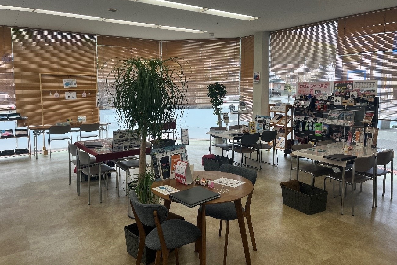 白鳥　ショールーム