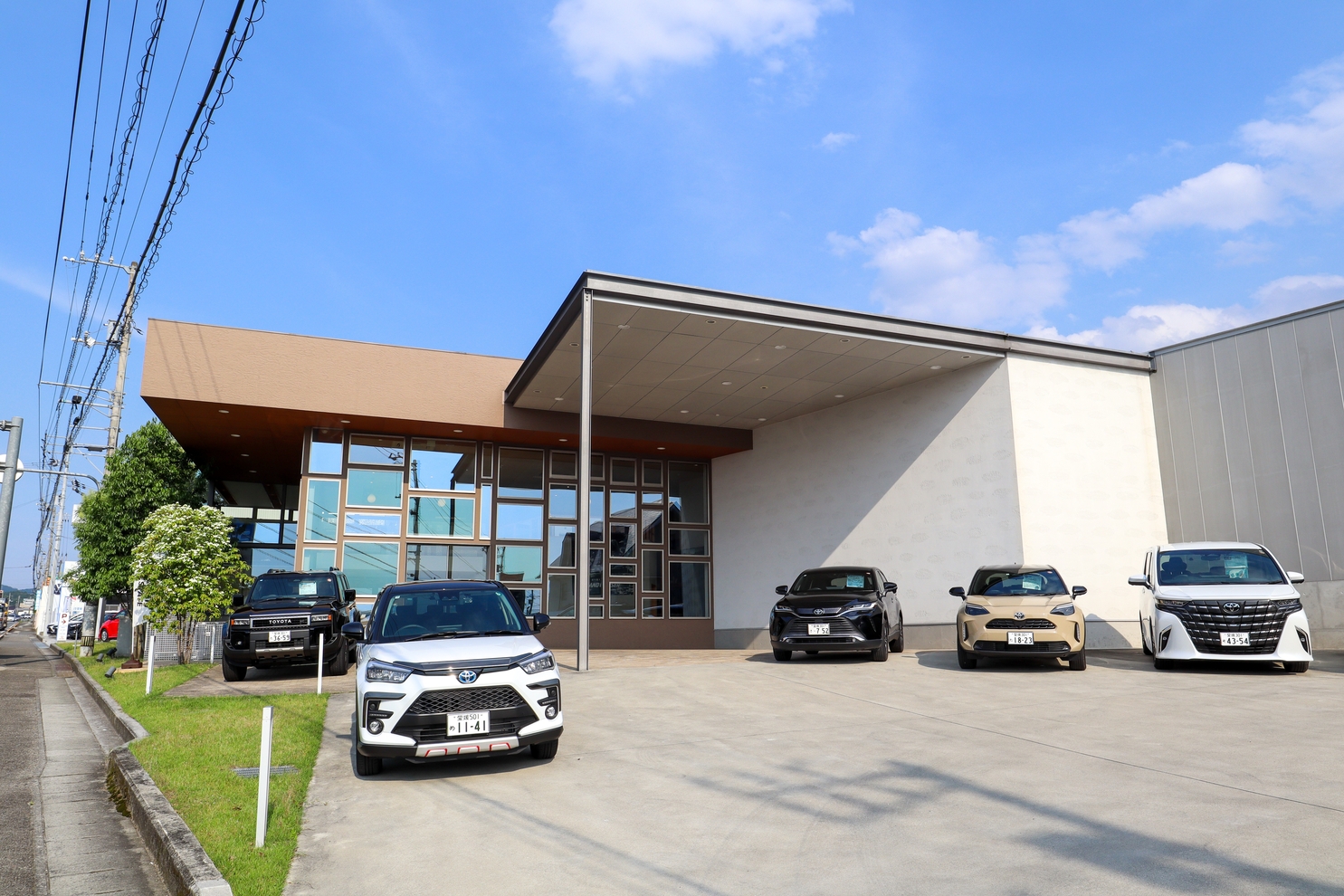 新居浜　店舗外観