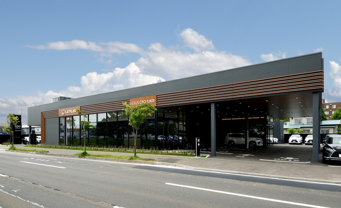 チャイルドシート レクサス純正 黒×白 中古 LEXUS 札幌市東区 新道東店 美品】LEXUS レクサス純正 チャイルドシート｜Yahoo!フリマ（旧PayPay